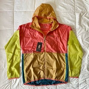 Cotopaxi Teca Windbreaker